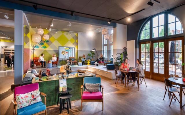 Stayokay Amsterdam Oost - Hostel