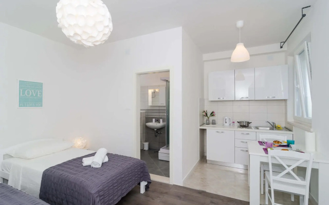 Cin & Co Central Apartments