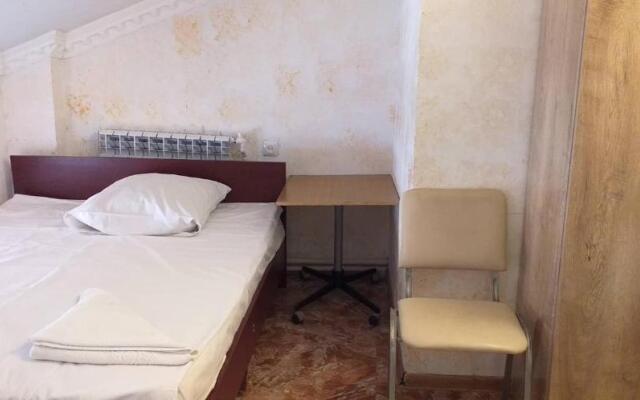 Hotel 333