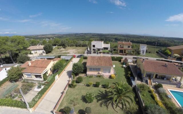 Casa Les Roques
