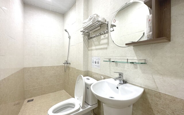 OYO 1195 Vu Thanh Hotel