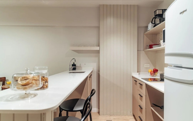 Hestia at Esmeralda 700