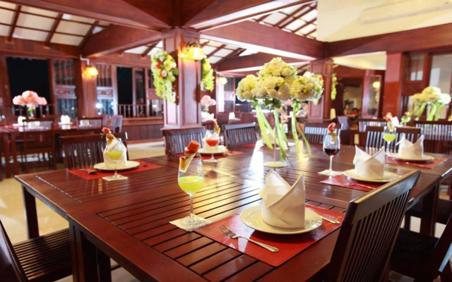 Manorom Boutique Hotel