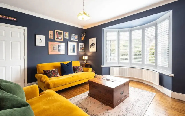 Host Stay Newton House