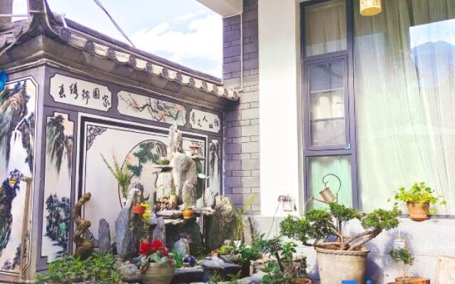 Yunduo Ashely Yunni Alley Meishu (Gucheng Nanmen Branch)