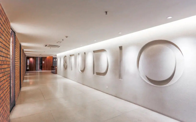 Proper Suites at Empire Damansara