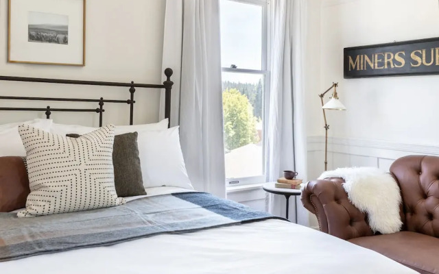 Holbrooke Hotel