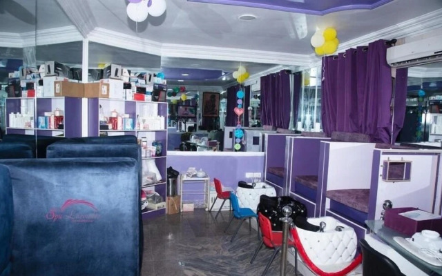 Spa Lavender Luxury Hotel and Suites
