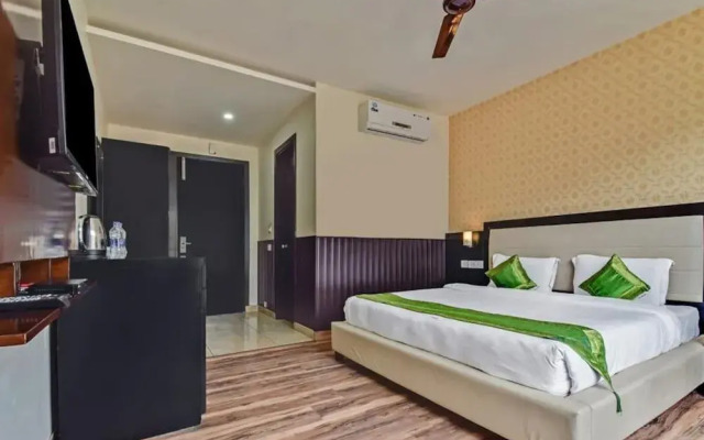 Goroomgo Hotel New Vaikunth  Dharamshala
