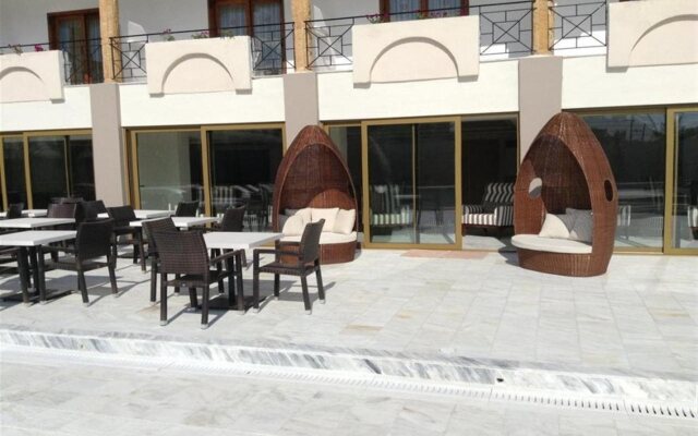 Hotel Hanioti Melathron