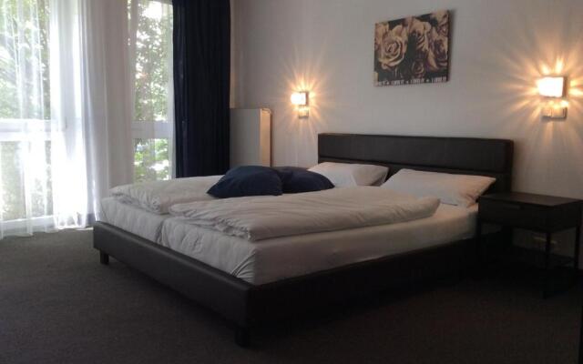 Hotel52 Bergheim