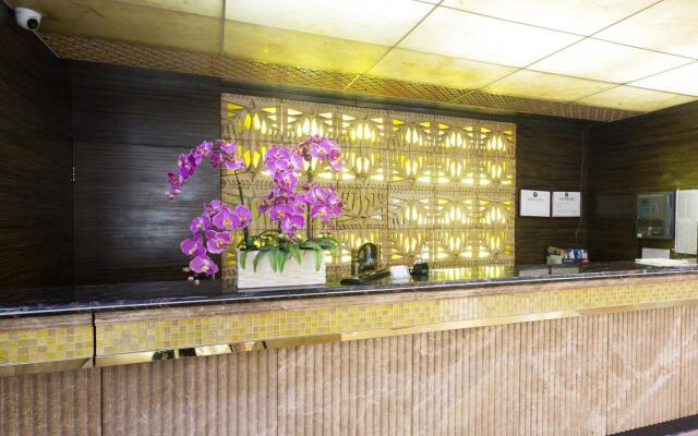 Muslim Hotel
