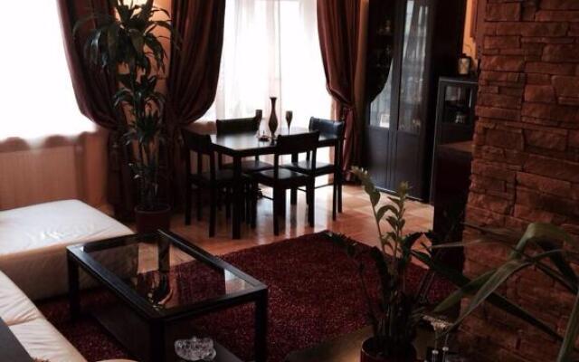 Luxury Dana's City Centre Apartment