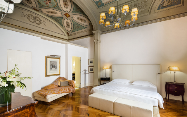 Relais Santa Croce by Baglioni Hotels & Resorts