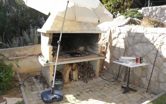 Apartment Jadro - 20 m from sea: A4 Drage, Riviera Biograd