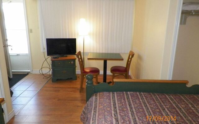 Sun Parlor Motel