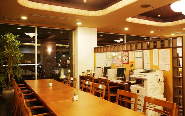 Sunsky Hotel