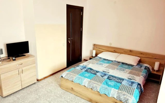 Guest House Petrovi