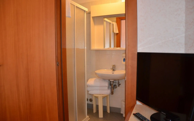 Hotel Mia Cara