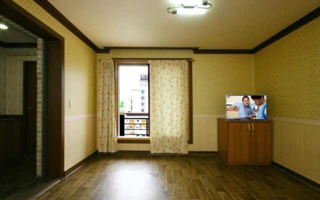 Chuncheon Gangchon Road Ville Pension