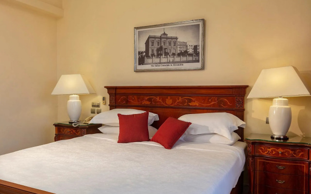 Royal Savoy Hotel & Villas