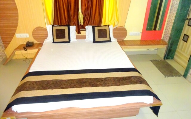 Hotel Raj Palace by Sky Stays