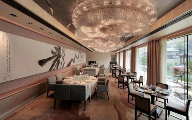 The Dragon Hotel Hangzhou