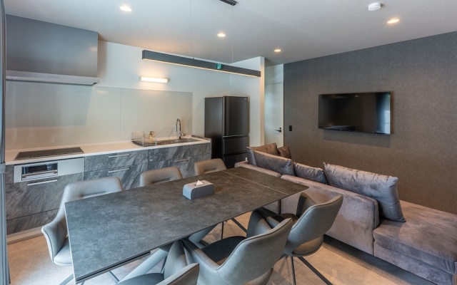 Grandioso Okinawa Villa Onna 10 – Guest Rooms – Onna