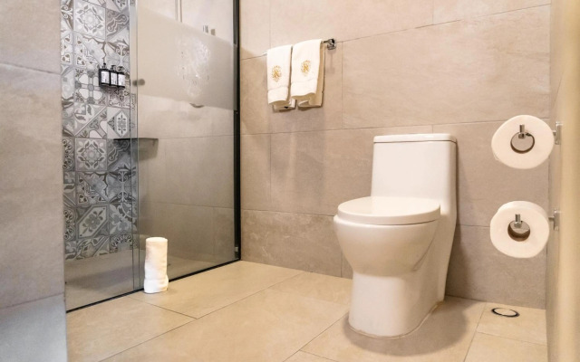 voco Royalty Puebla Downtown by IHG