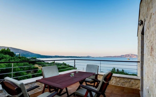 Exensian Villas Suites Family Suite With Private Pool