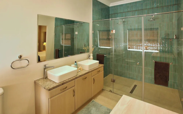 Bella Calypso, Langebaan, 8-sleeper