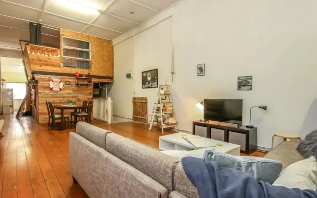 Unique 3 Bedroom Apartment In Woolloongabba
