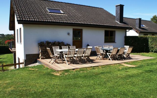 Alluring Holiday Home in Xhoffraix Garden