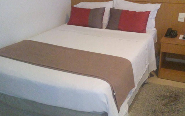 Royal Urban Macaé Hotel