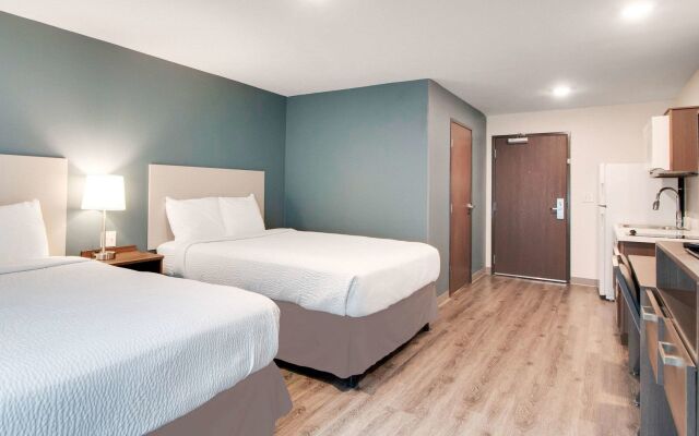 WoodSpring Suites Lake Jackson