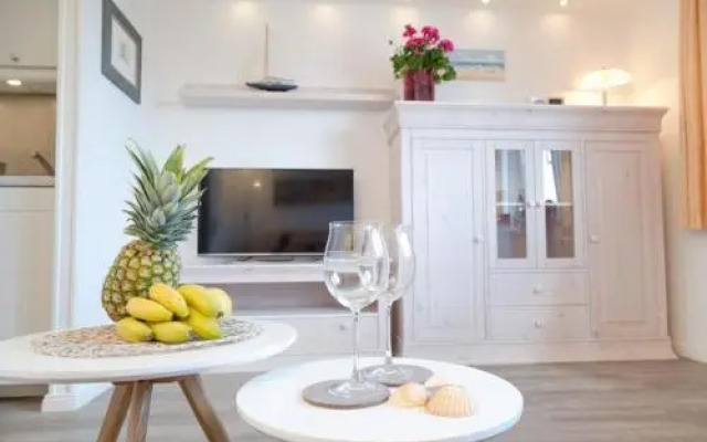 AD1 _ 203 Boardrider_s