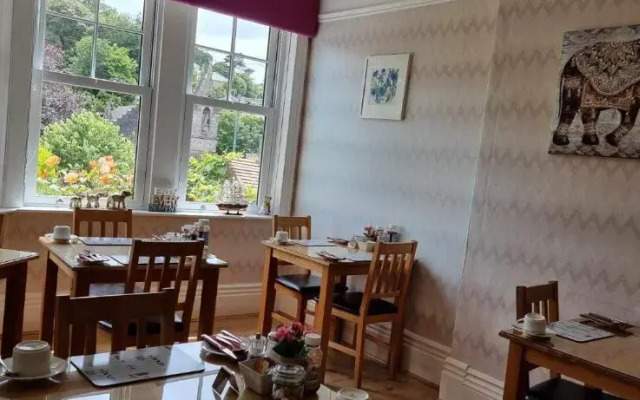 The Ravenswood B&B
