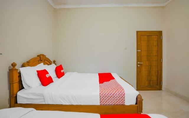 Kenari House Syariah by OYO Rooms