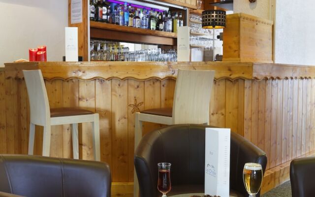 Hôtel Eliova - Le Chaix