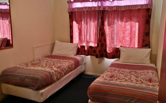 Siesta Motel