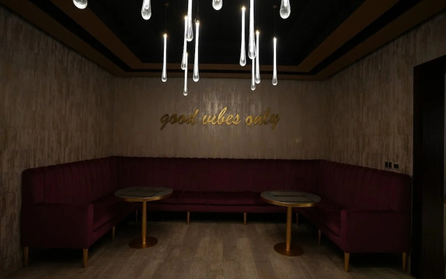 Palm Boutique Hotel