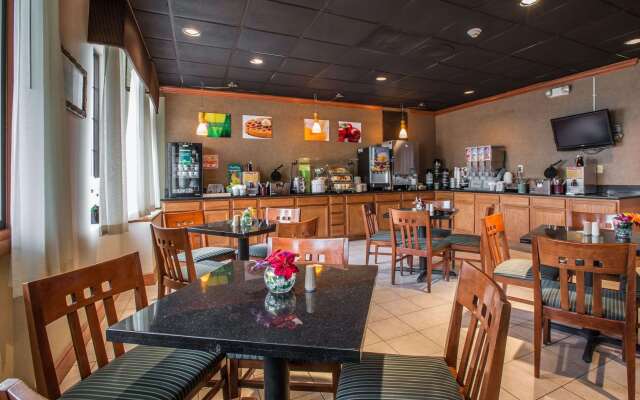 Quality Inn & Suites Hanes Mall