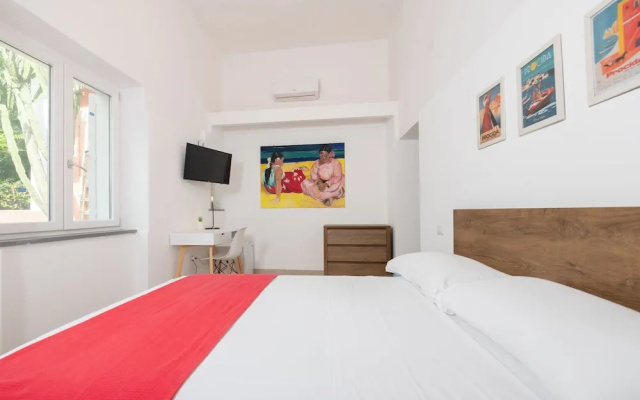 Gioia 13 Apartments & Rooms
