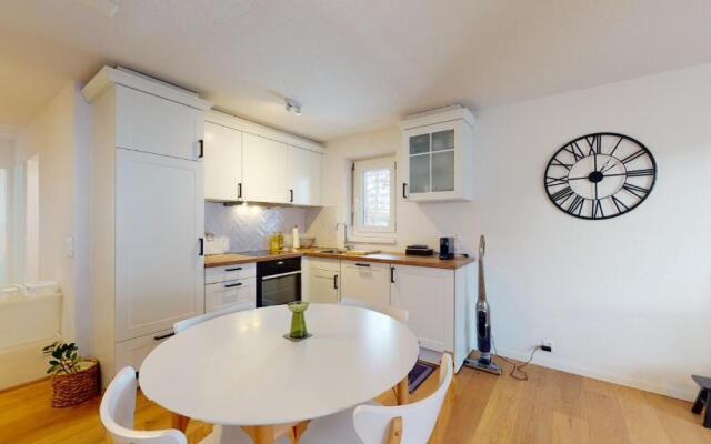 Contemporary and cosy 2 bedroom apartment
