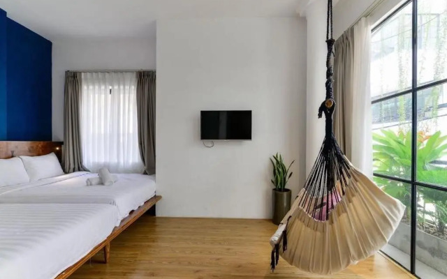 Leaf Signature Hotel - La Group