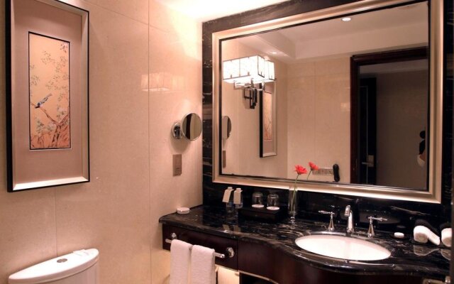 Liankang Wealth International Hotel