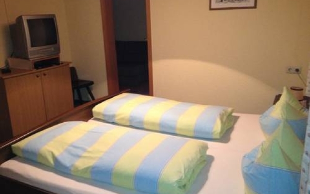 Café  Pension Obladis