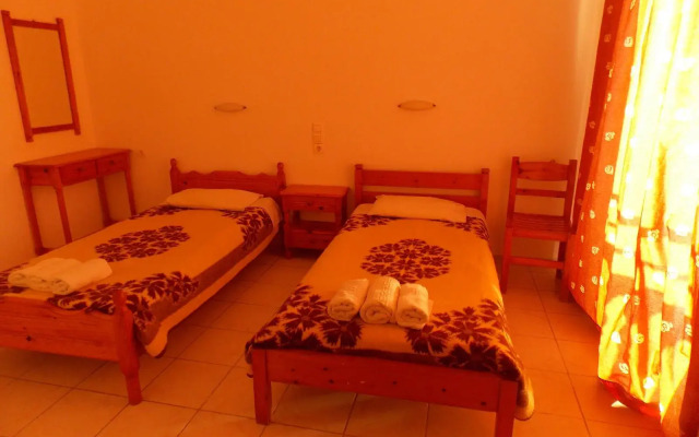 Havana Studios & Apartments