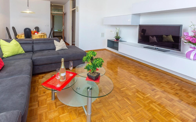 Amazing Apartment in Porec With Wifi and 2 Bedrooms - Apartment in Porec - Photo 3