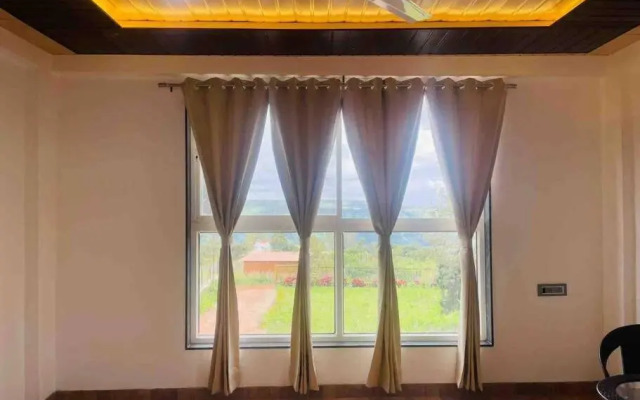 West Valley Villa Casa East